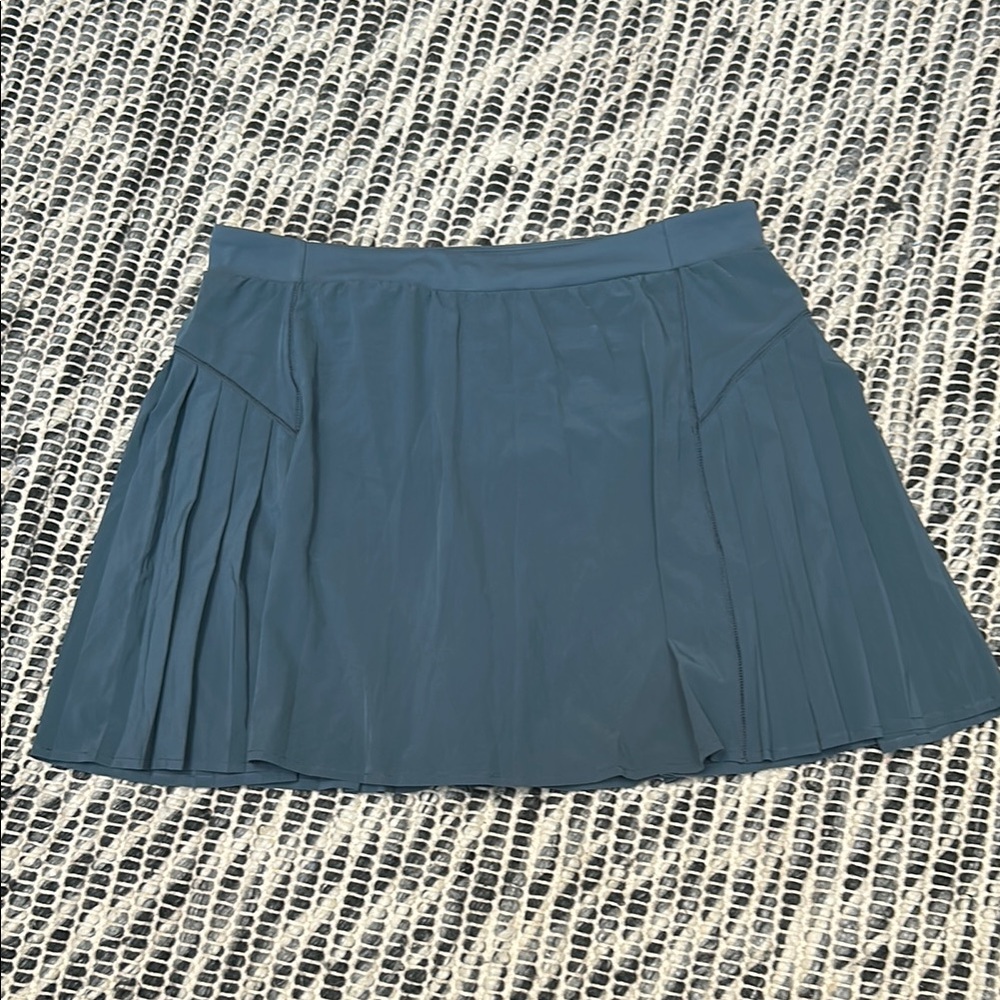 Spanx Blue Pleated Skort